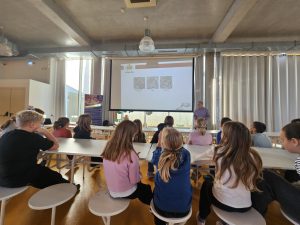 1000069889 1000069889